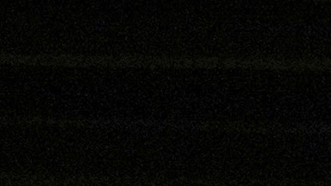 En un monitor se ve un video de la representante Natalia Améstica confesando el asesinato del rapero venezolano Tirone González, conocido como Canserbero.