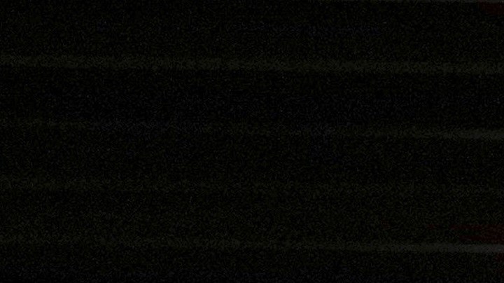 En un monitor se ve un video de la representante Natalia Améstica confesando el asesinato del rapero venezolano Tirone González, conocido como Canserbero.