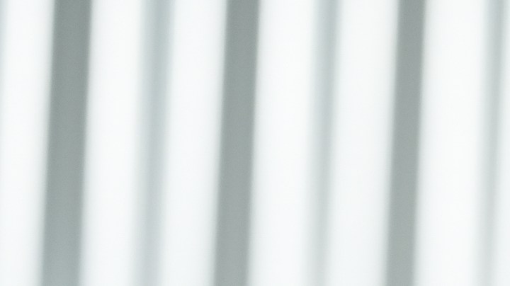 La hija del “Rey del Pop” dejó claro que este enfoque no coincide con sus valores, motivo por el cual decidió no involucrarse en la producción.