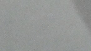 La exempleada afirma que le encomendaban repetidamente las labores más pesadas, la aislaban del grupo de trabajo, la sometían a regaños incesantes y gestos de desprecio, afectando gravemente su salud emocional.