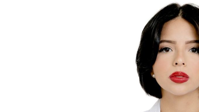 Piden no relacionar a Ángela Aguilar con la controversia de 'Un Vals'.