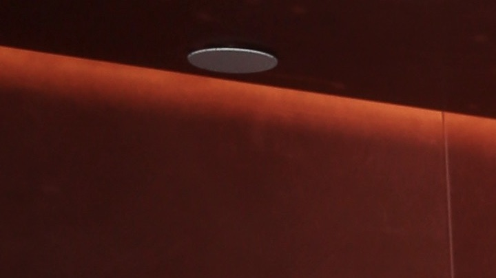 Tras su matrimonio civil en 2023, la pareja anhelaba esta unión ante Dios como el sello final de su compromiso. Con el pequeño Lorenzo en sus vidas, la ceremonia religiosa no solo unió sus corazones, sino que completó el círculo de su felicidad familiar.