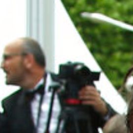 Los Beckham también presionaron a Hana Cross , ex de Brooklyn, según contó la modelo.