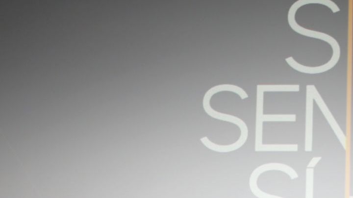 Telemundo reaccionó a la tragedia que rodea a la serie 'Sin Senos Sí Hay Paraíso'.