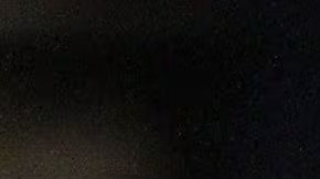 Usher y Brown han colaborado en varios temas, entre ellos “New Flame”, “Party” y el remix de “Back to Sleep”.