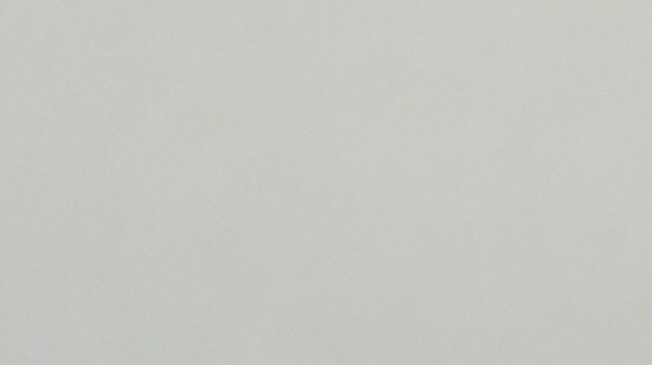 La artista asegura que no tuvo conocimiento del uso de su fotografía hasta aproximadamente junio de 2025, momento en el que solicitó a Samsung que dejara de utilizarla.