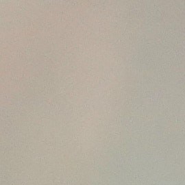La artista colombiana Shakira, junto a su hermano Antonio Mebarak (a la izquierda), espera su turno para actuar durante la ceremonia de apertura del partido de fútbol del Grupo A de la Copa Mundial entre México y Sudáfrica en la Ciudad de México, el jueves 11 de junio de 2026. (Foto AP/Natacha Pisarenko).