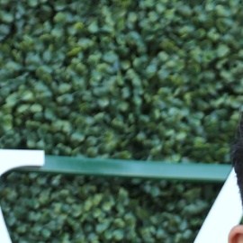 Carlos Adyan rompió el silencio tras su "pleito" con 'El Divo'.