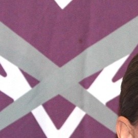 Lupita Jones pide veto de Pedro Sola en los medios de comunicación.
