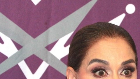 Lupita Jones pide veto de Pedro Sola en los medios de comunicación.