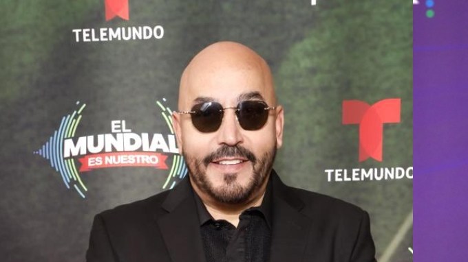 Lupillo Rivera y Caramelo reviven su intensa rivalidad en 'Top Chef VIP 4'.
