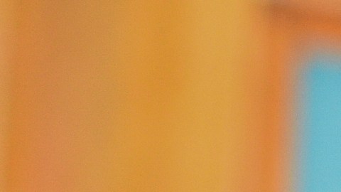 En una declaración remitida a CNN, la mujer desmintió de forma categórica el relato que sustentaba la acción judicial que mantuvo en vilo la reputación del productor y empresario durante casi dos años.