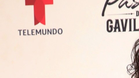 Mario Cimarro hace fuerte acusación contra productor de televisión.