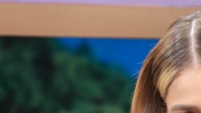Carolina Sandoval responde ante la duda de Migbelis Castellanos sobre la exposición de su noviazgo.