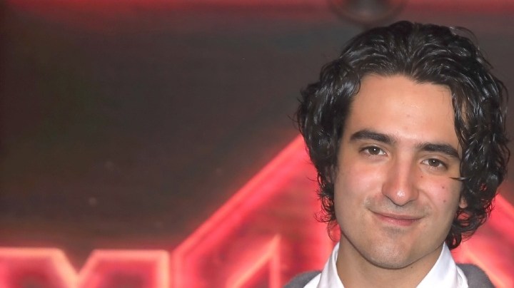 Sebastián Poza tuvo prohibiciones al grabar 'Timbiriche'.